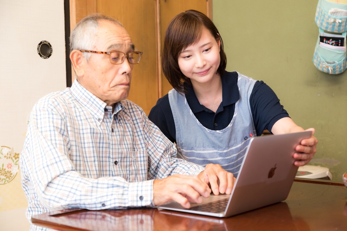 介護でお悩みの方へ 専門職が一緒に相談乗ります 周囲の人には言いづらい、医療介護の悩みを一緒に寄り添います イメージ6
