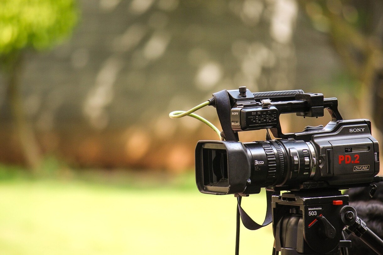 写真、動画を１つのデータにまとめます 思い出をデータで保存しておきたい方 イメージ1