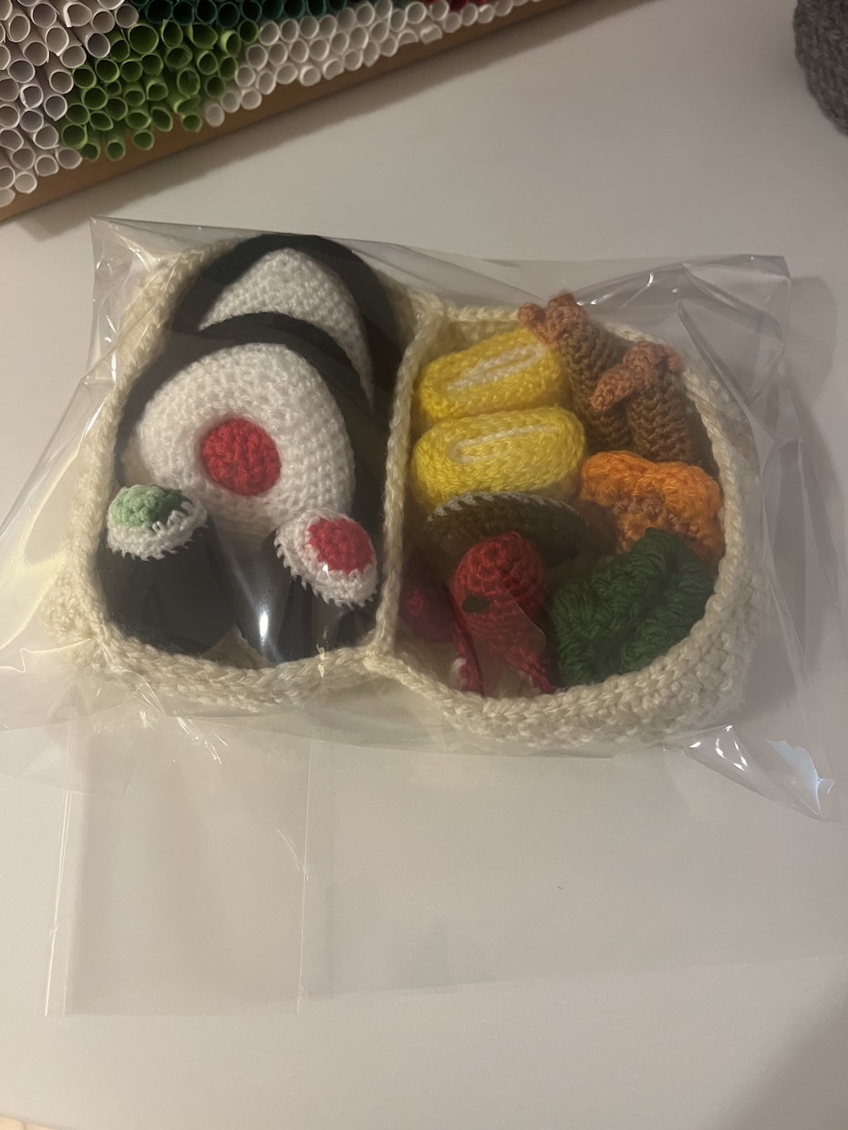 編み物代行を承ります 食べ物系の編みぐるみや髪ゴム・シュシュが得意です。 イメージ8
