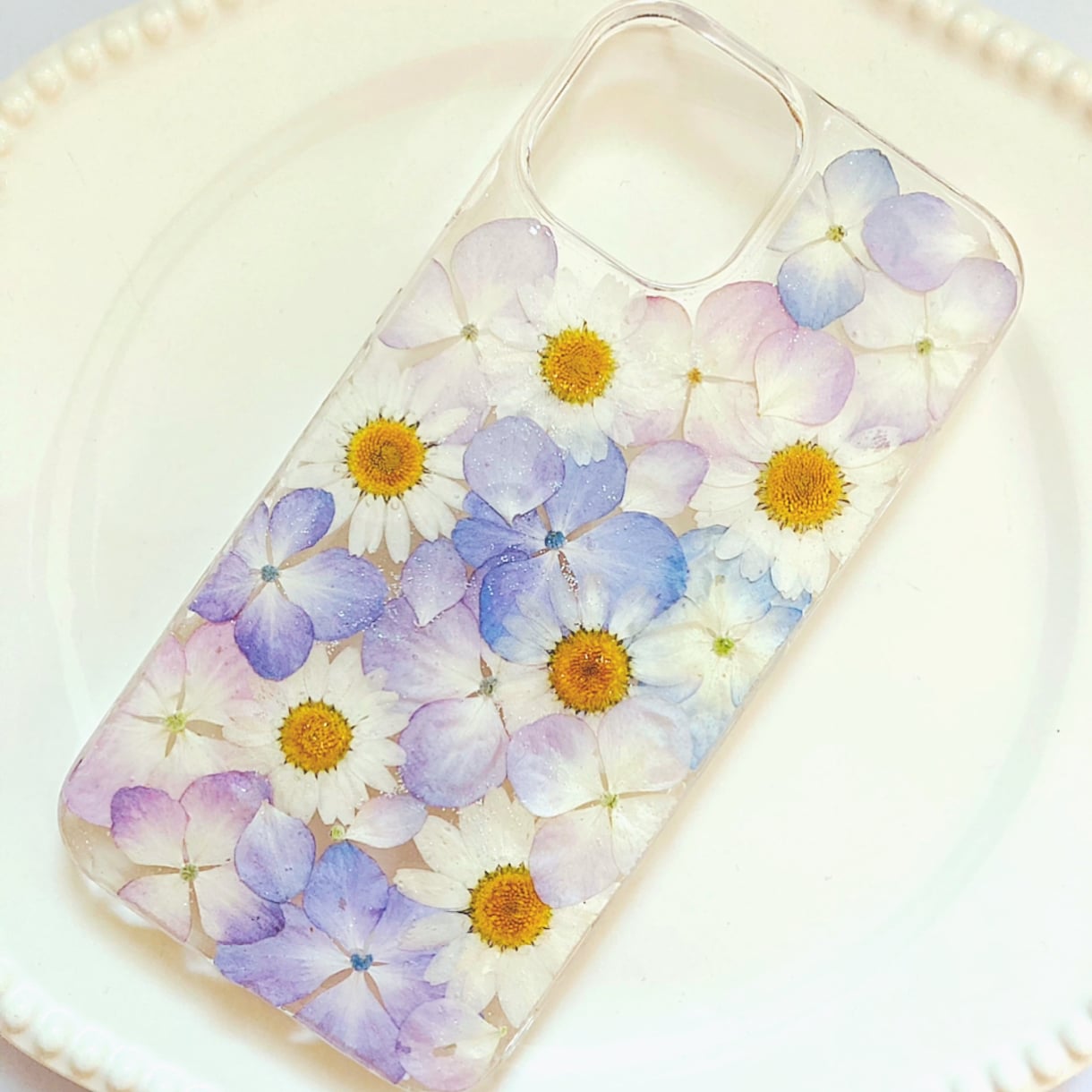 お花やかわいい柄物のスマホケース作成します ハンドメイドスマホケースをかわいくして生活に彩りを！ イメージ6