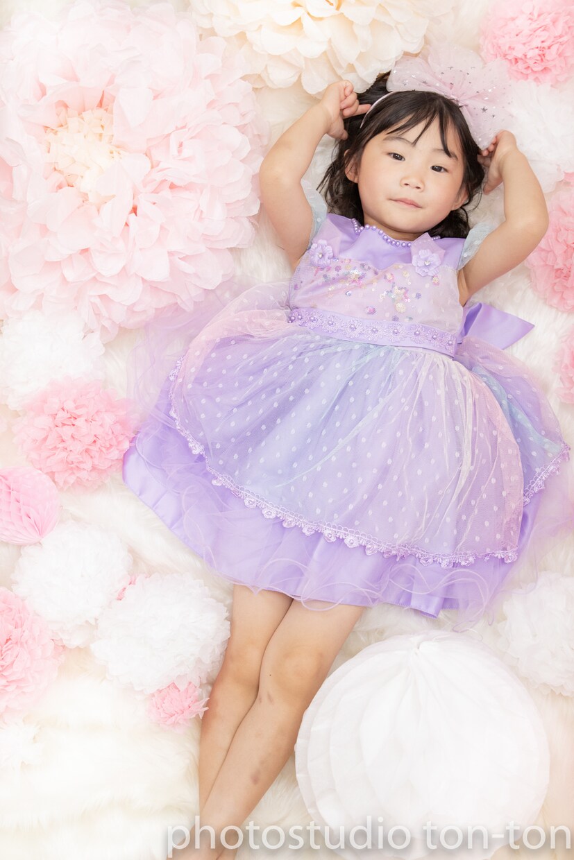 子どもの遊ぶ姿や食べる表情写真提供します 子どもらしい可愛い表情でお届けします イメージ2
