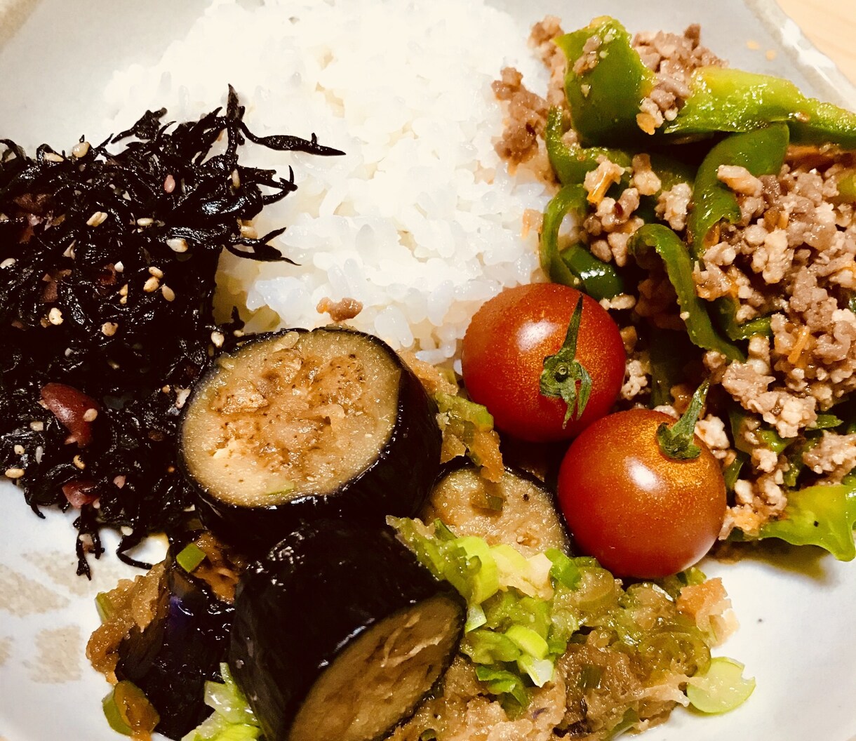 夕食のメニュー、献立を考えます 毎日の献立を考えるのが面倒な方、メニューを考える時間のない方 イメージ3