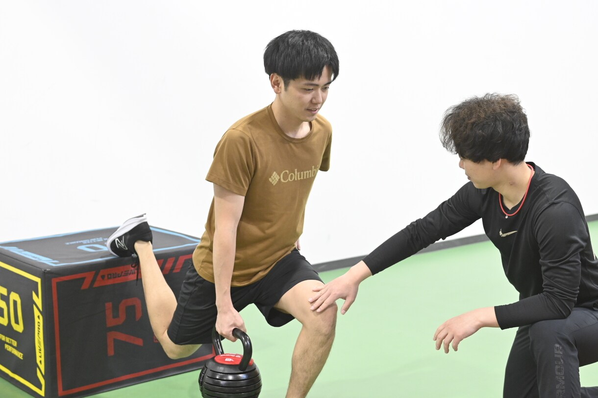 楽しく本格的なパーソナルトレーニングをお届けします 業界最先端ジムのチーフトレーナーが最高の時間をお届けします！ イメージ1