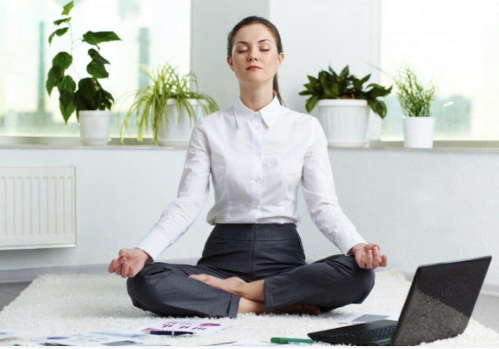 オンラインヨガレッスン(30分)をします 隙間時間に「ちょこっとYoga」をやってみませんか？ イメージ1