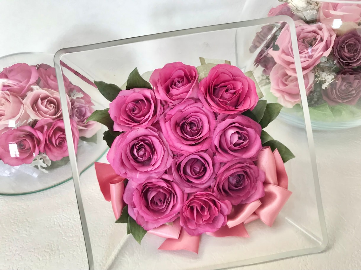 プロポーズの花束　保存　ブーケ　記念の花を残します スクエアガラス　特別な日の花を立体的に保存　ドライ加工 イメージ1