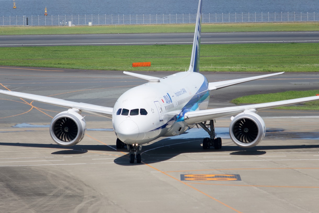 旅客機や軍用機などの写真を提供し、販売しています 週２で羽田に行くほど航空機好き。独創的な写真を撮っています！ イメージ2