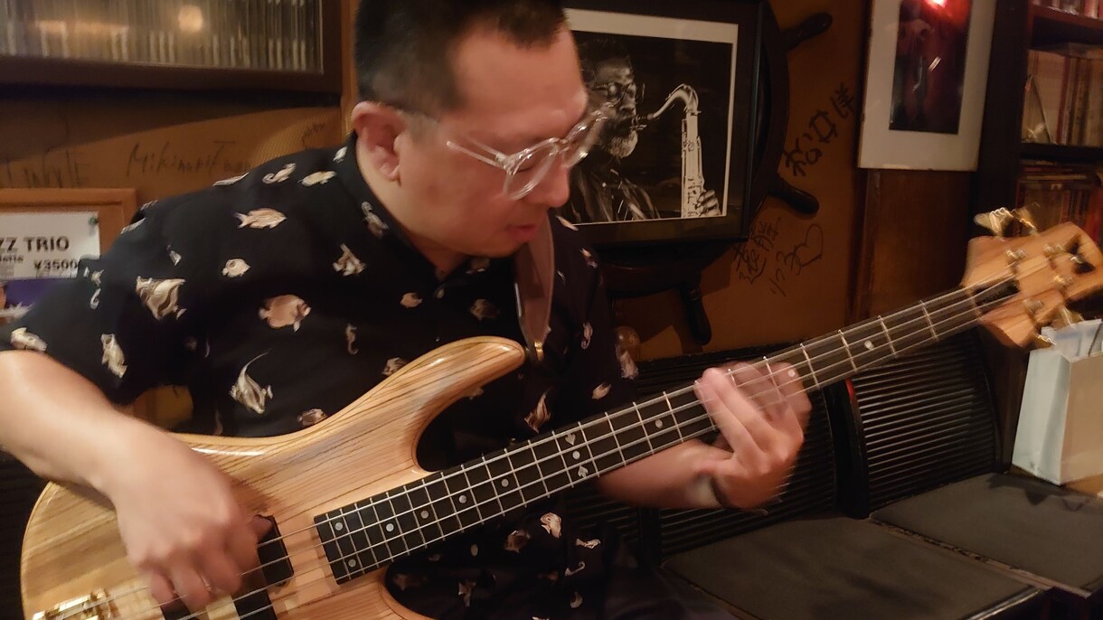 感覚に頼らないベース＆音楽理論をレッスンします 「なぜか弾けない」を音の並び・物理・視覚ロジックで解決！ イメージ2