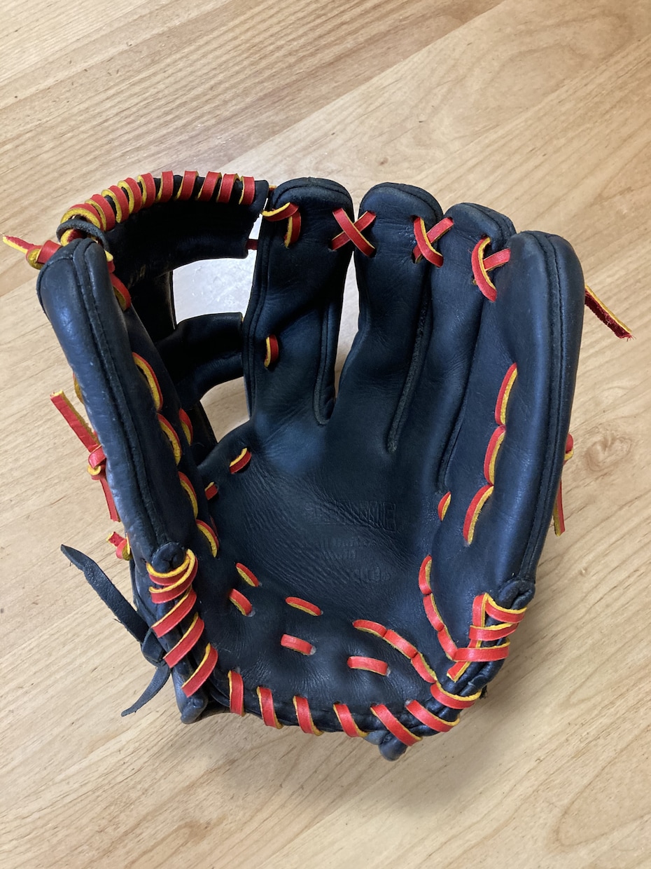 野球　グローブ　オーバーホールいたします 一緒に頑張ってきたグローブ、復活させます！ イメージ4