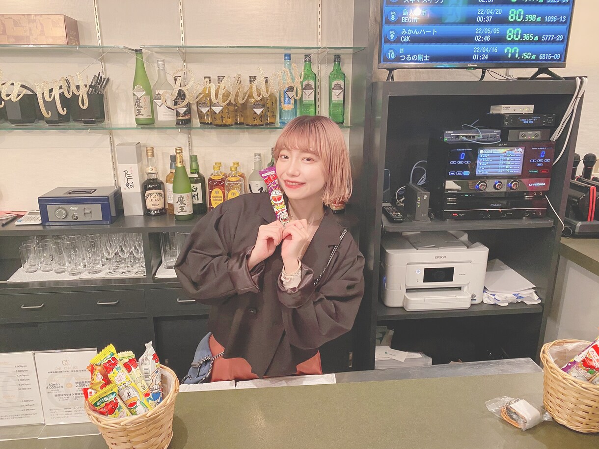 まずは乾杯しませんか…？♡素敵な夜を提供致します 『スナックさえ 』でご一緒に乾杯させていただきます♡ イメージ2