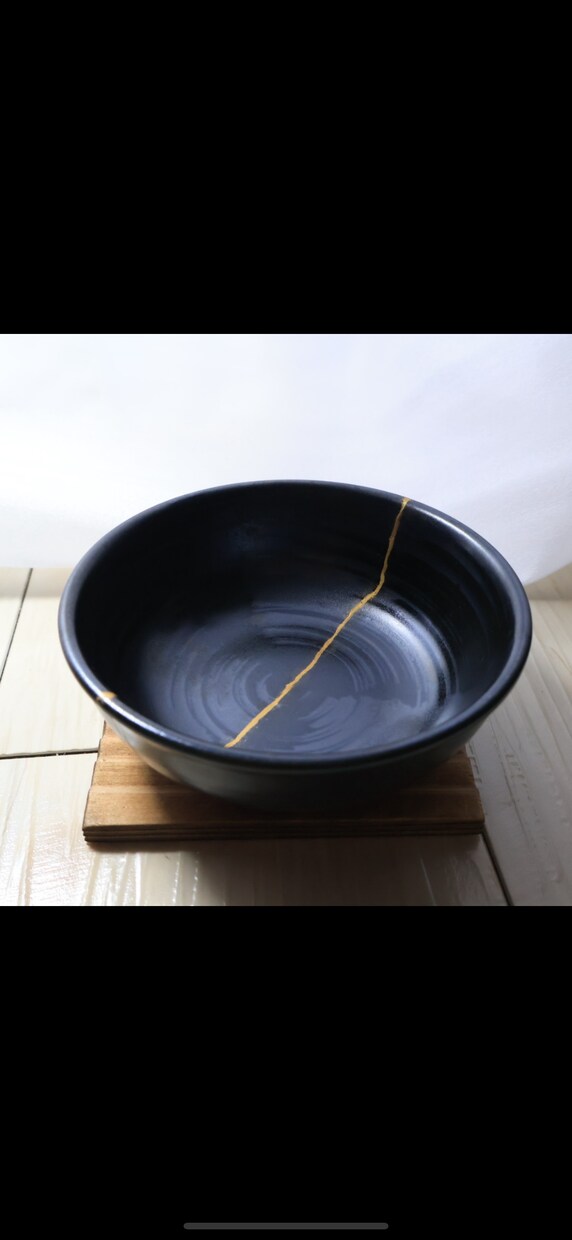 大切なお皿を蘇らせます。『金継ぎ』で修理を承ります 思い出の器を蘇らせる「金継ぎ」割れ・欠け・ヒビ修理承ります イメージ1