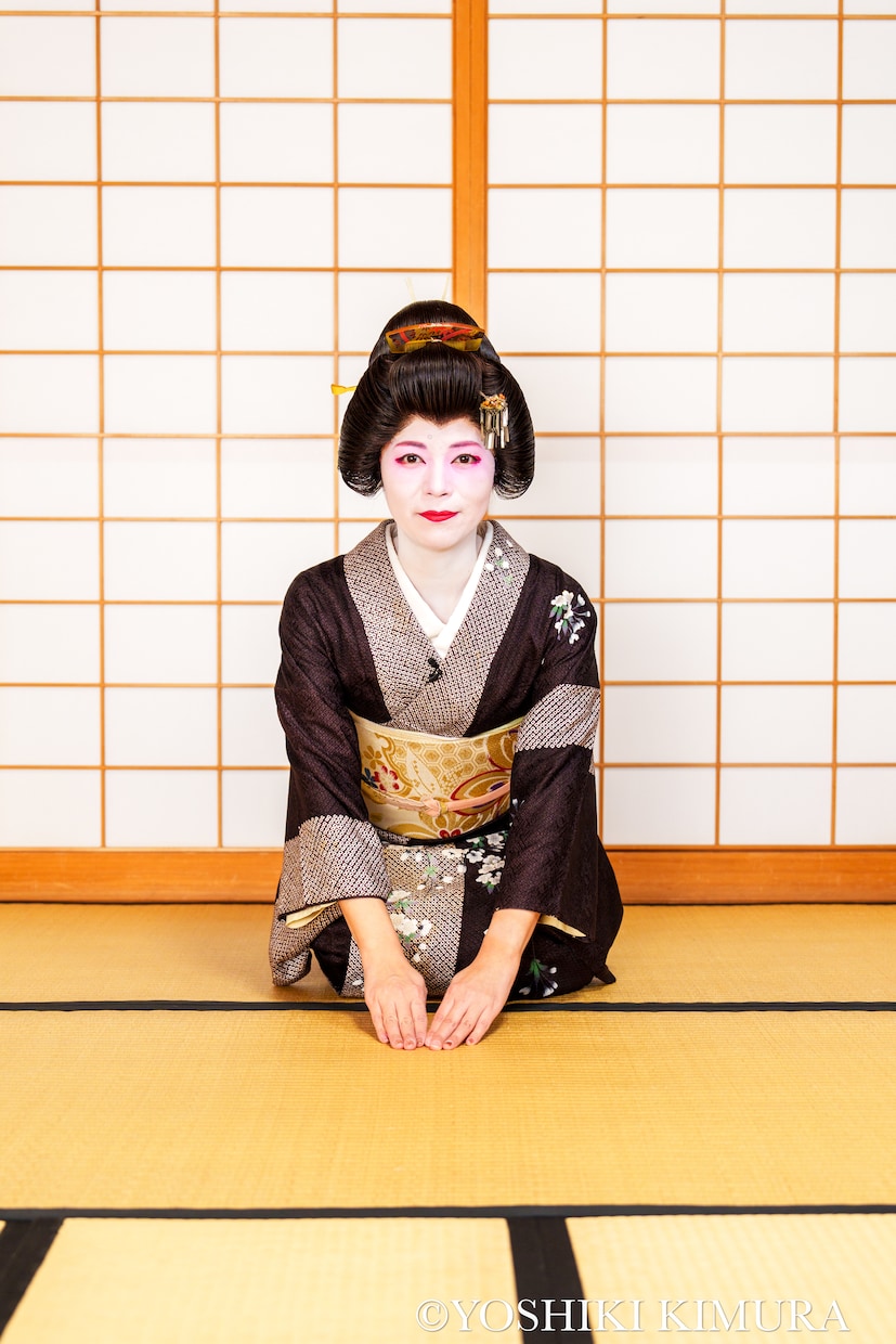 元芸者が愚痴も本音もただ聞きます 花柳界で鍛えた聞く力で、あなたの本音を受け止めます イメージ2