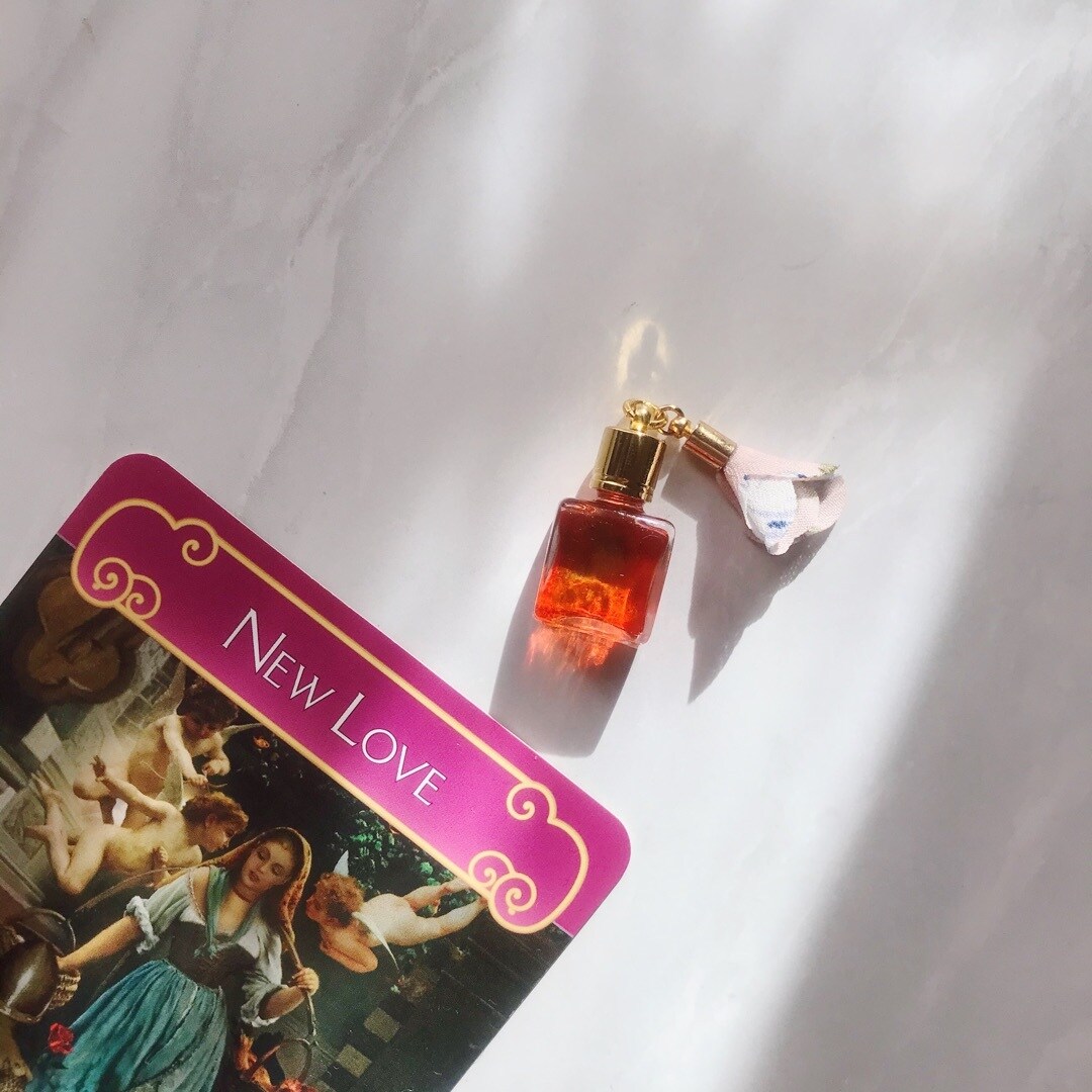 恋人がいない♡恋したいあなたへメッセージを届けます 今は特定の恋人がいない、または恋愛お休み中。でもそろそろ…。 イメージ1