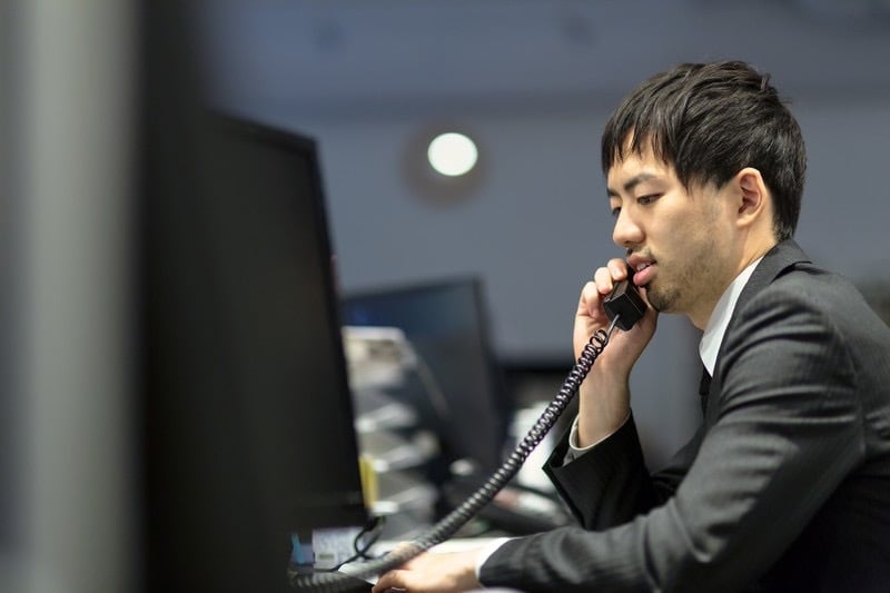今の仕事を辞めていいかどうか、転職について占います どうしても嫌な上司がいる、ブラック企業、鬱になってきた… イメージ3