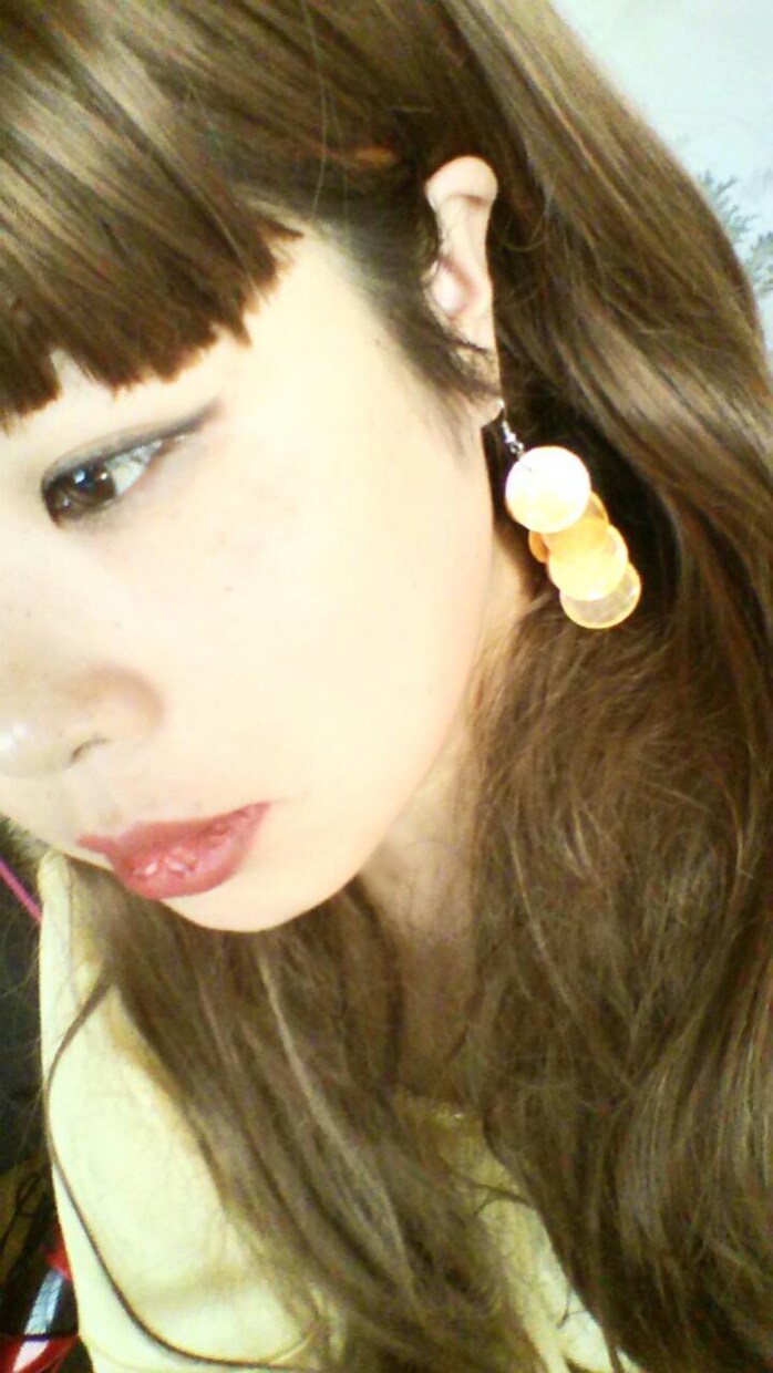 41歳、バツイチ、独身、子なし、話し相手になります 経験豊富な熟女が話し相手になります。 イメージ1