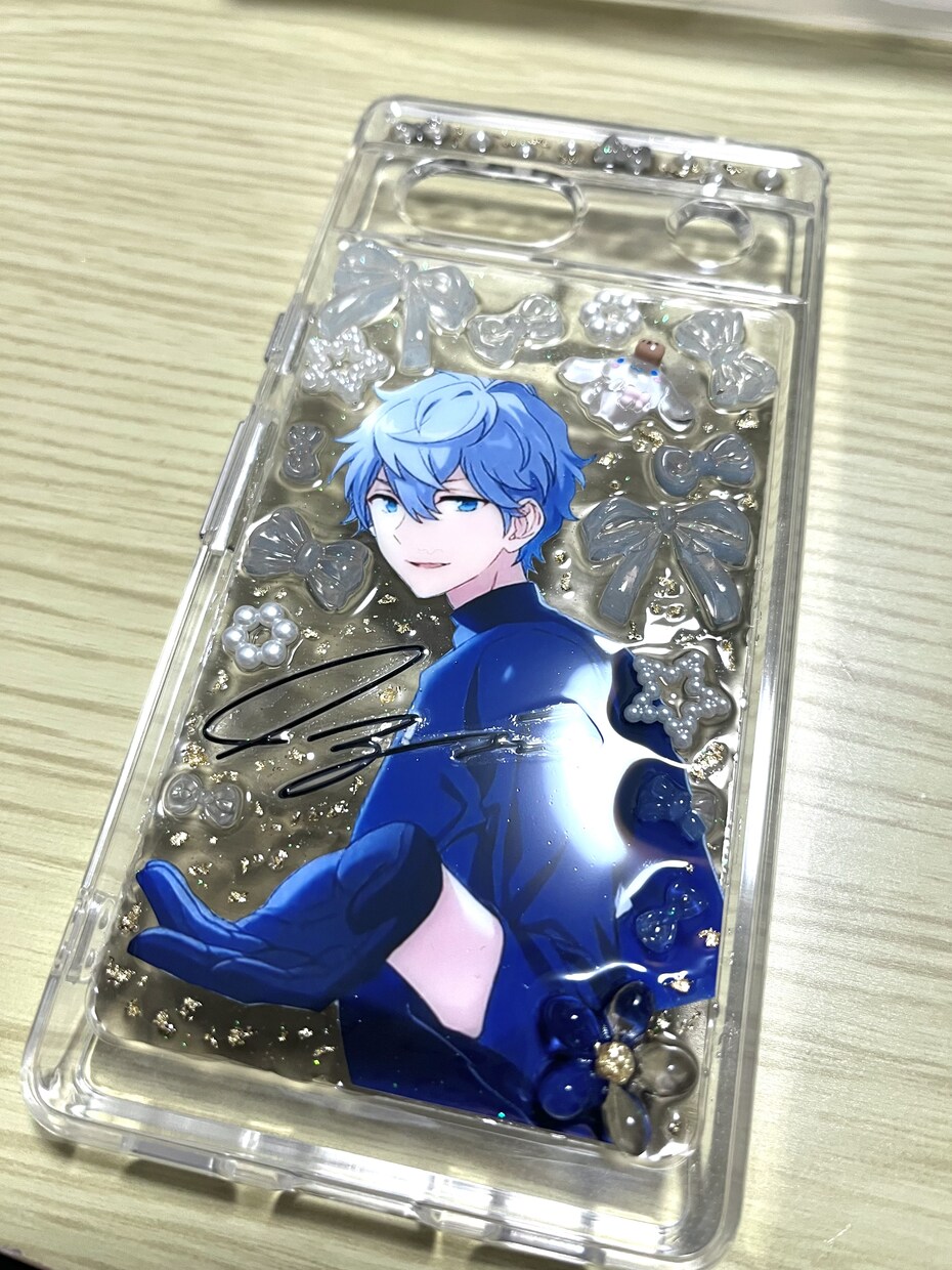 推し活デコスマホケースの制作代行承ります グッズを使ったギラギラデコ！スマホケース以外も対応可◎ イメージ3