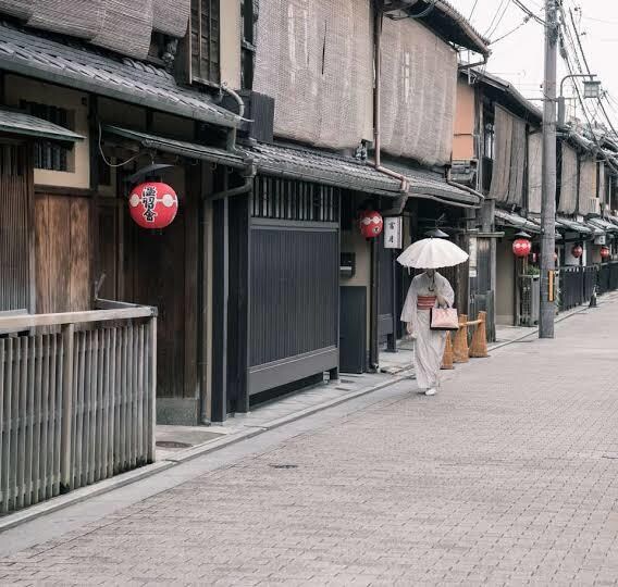 京都生まれ京都育ちの京都人が観光のお手伝いをします 生粋の京都人が京都観光を何倍も楽しめる情報を提供いたします イメージ8