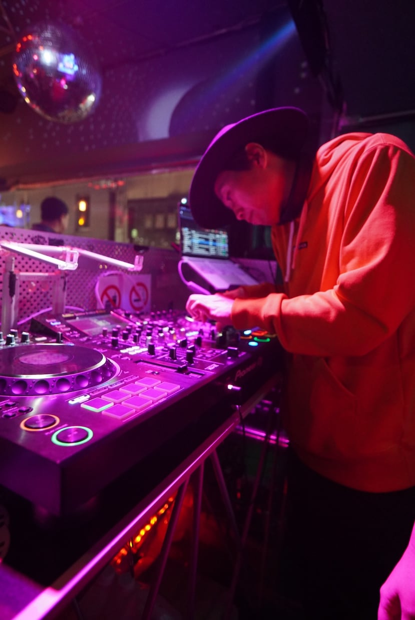 初心者向けのDJオンライン相談とレッスンをします 総生徒数500名DJ歴20年以上TVで紹介されたDJスクール イメージ1
