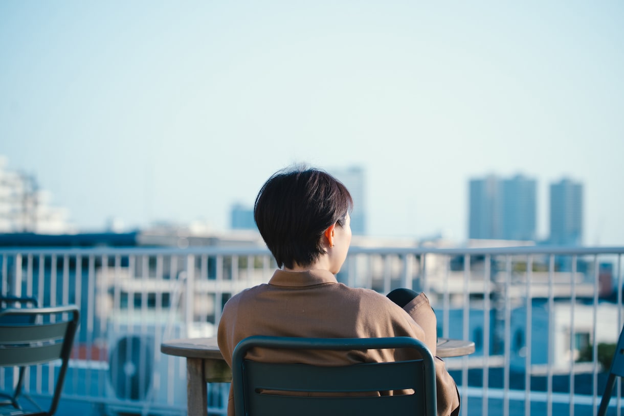 プロの女性カメラマンが写真撮影代行いたします 出張撮影・レタッチ代行を致します イメージ1