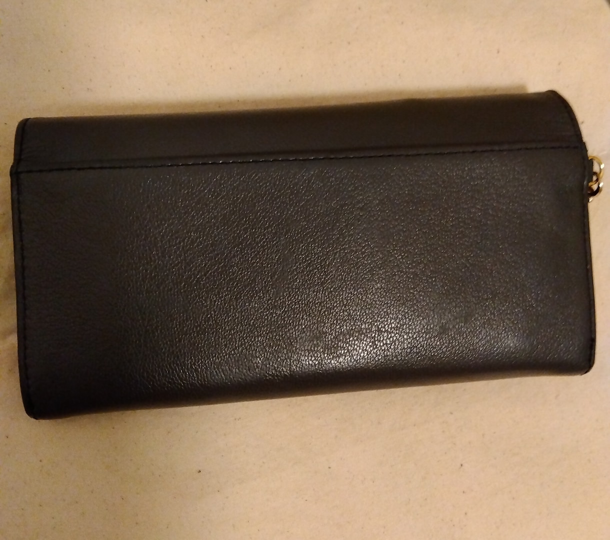 LeatherRepair▶傷擦れリペアします お気に入りの革製品の小さいキズや擦れをリペアします☆ イメージ4