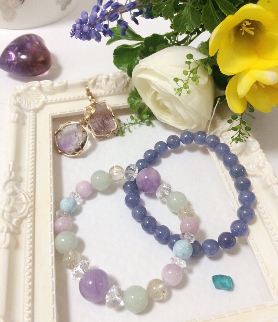 天然好きの方へ★あなたに必要な天然石をお教えします プロの占い＆天然石＆クリスタルヒーリングサロンがお届け！！！ イメージ1
