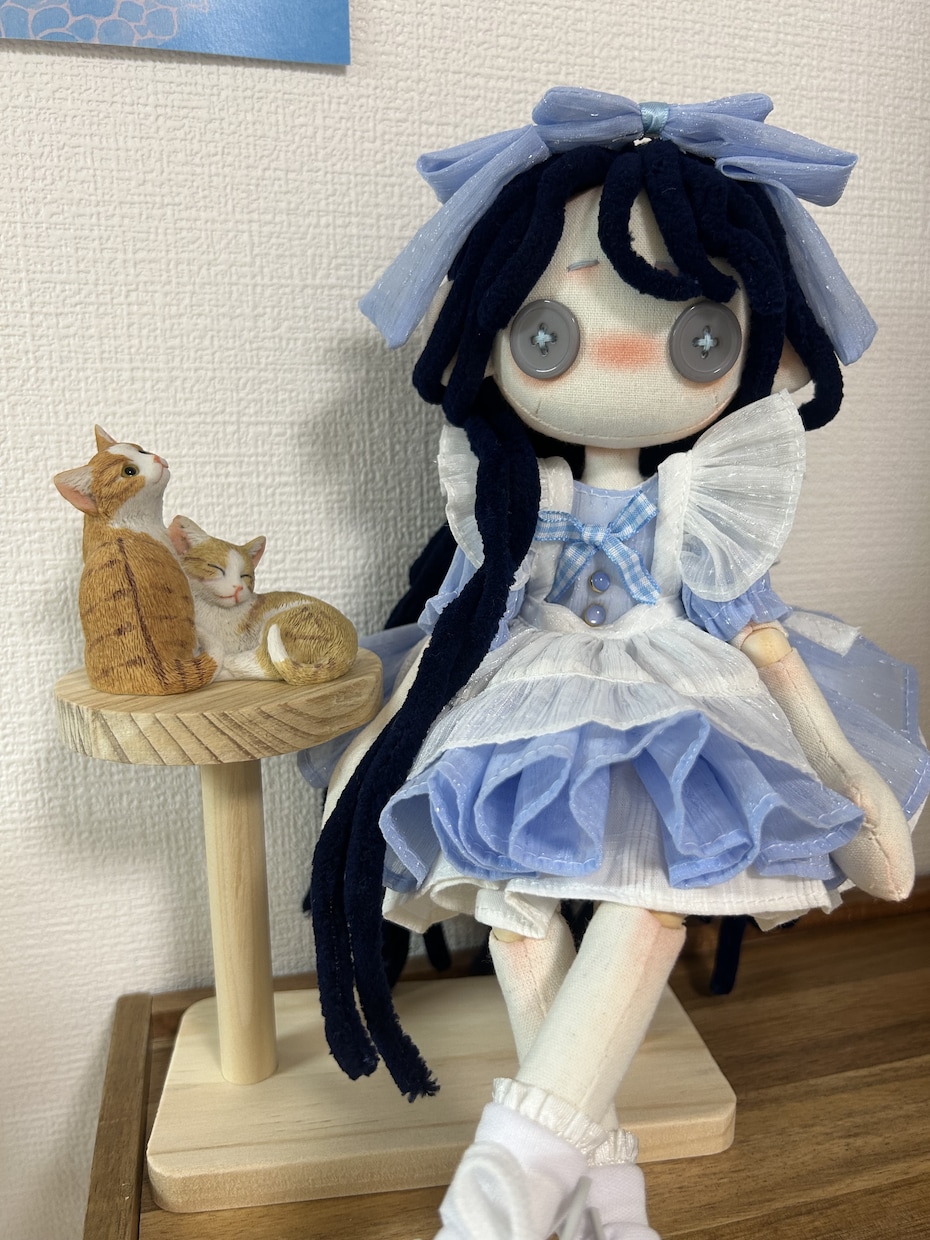 CCDOLL・手作りぬいぐるみを販売します 受注制作・約30日でお届け・雪肌の青髪メイド イメージ3