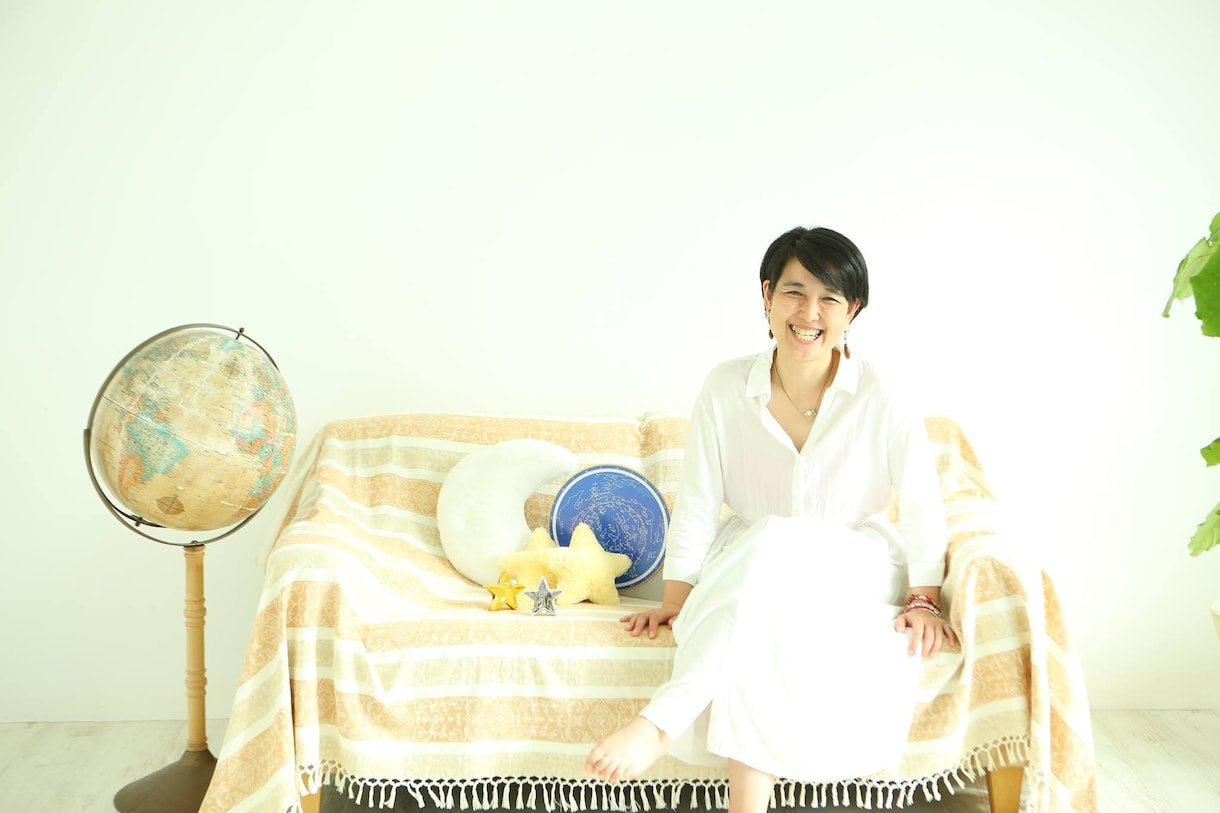 タロットリーディングと星読みをします なりたい自分になるタロットリーディングと星読み イメージ1