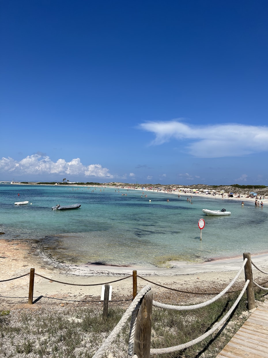 安く便利に海外旅行に行く方法レクチャーします あまりお金に余裕はないけど、ヨーロッパなど海外に行きたい方！ イメージ1