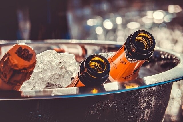 飲みながら誰かとお喋りしたい☆今すぐ叶えます １人で飲んでもなんだか寂しい！一緒に電話しながら飲みましょう イメージ3