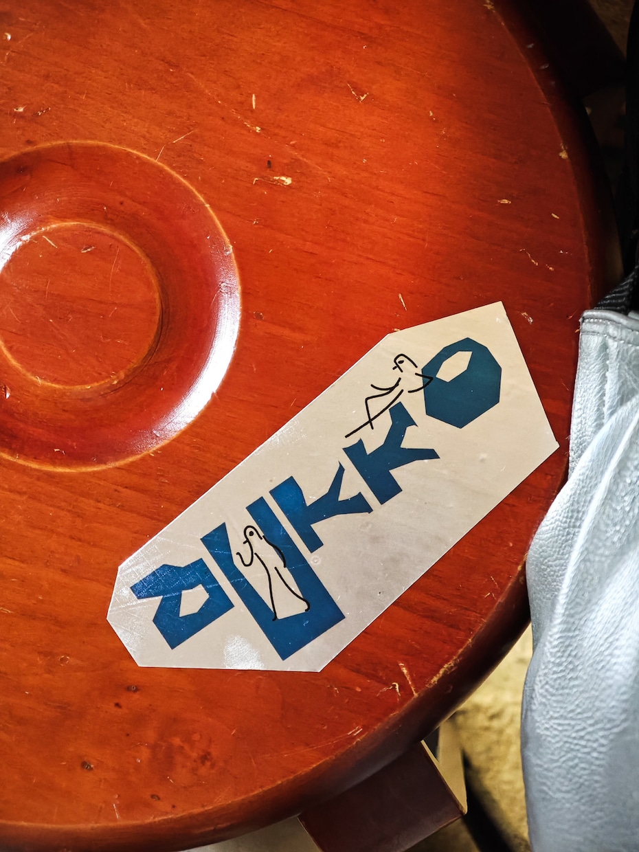 一枚からOK！オリジナルステッカーを作れます 画像種類無制限◎写真や描いたイラストがステッカーになります！ イメージ9