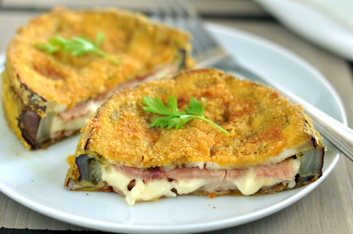 ハム・チーズ・茄子の激美味フリットの作り方をます 何個でも食べれちゃう！お酒とも相性良し！老若男女に大人気！ イメージ1