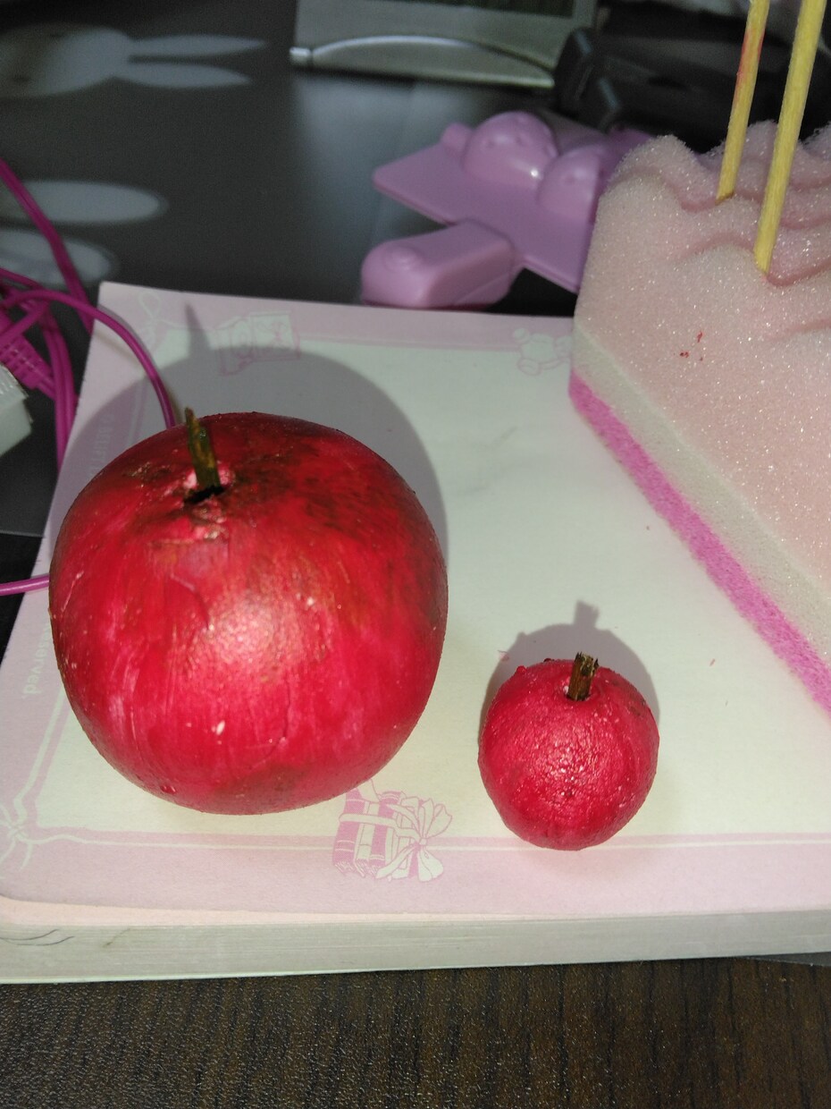 可愛らしいリンゴ作ります フェイクフルーツの手のひらサイズのりんごを作ります イメージ2