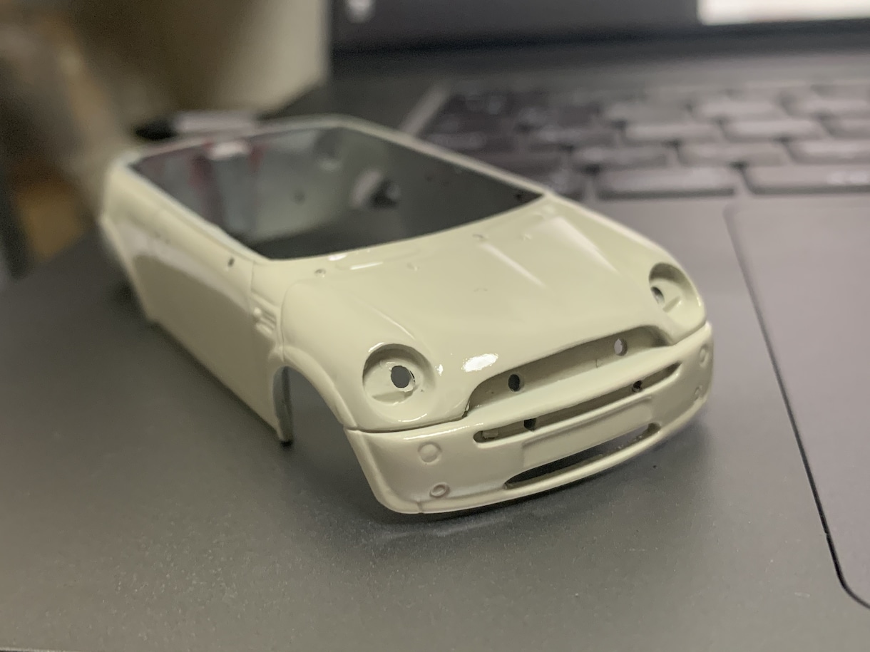 ミニカー(1/43など)のカラー変更をいたします 昔乗っていた想い出の一台をリビングにいかがでしょうか？ イメージ8