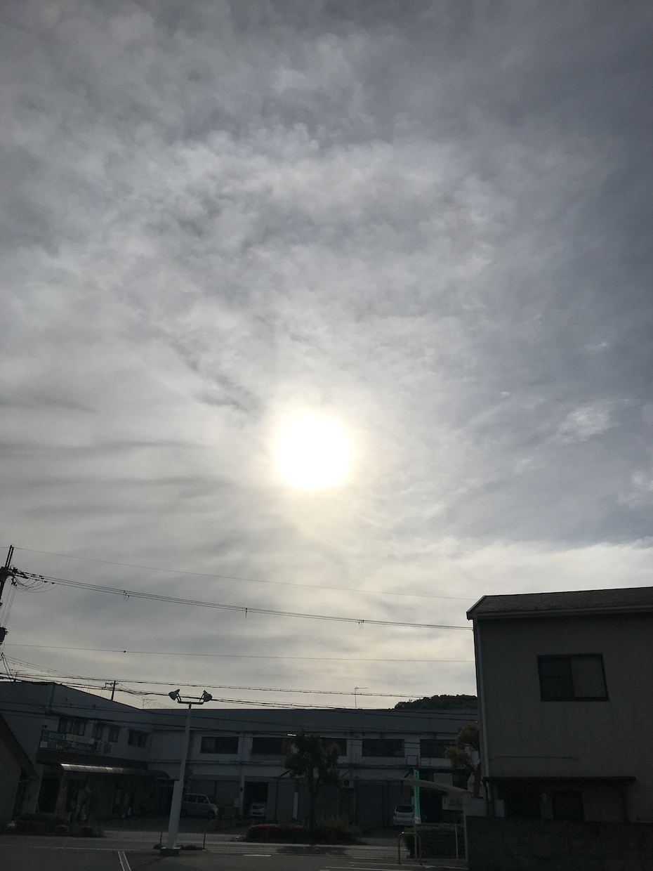 あなたの人間愛で周りの環境が変わります 今あなたに注がれてる光をご自身が感じられます イメージ1
