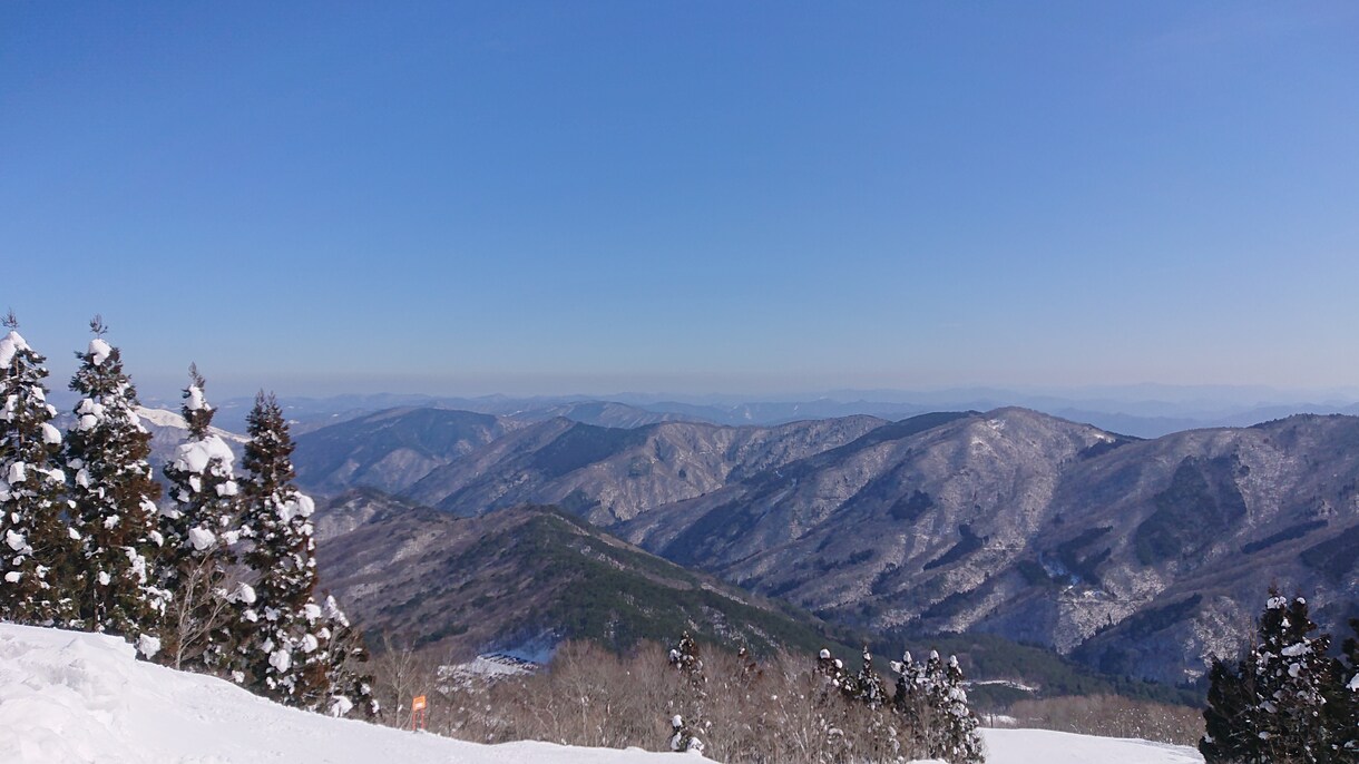 風景や食べ物などの写真を提供します 川、滝、花等の写真を撮影しています。 イメージ3