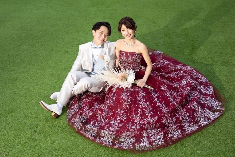 ポケモン　ポケモンカード風に似顔絵を制作します 結婚、誕生日プレゼントにトレーディングカードゲームの似顔絵で イメージ4