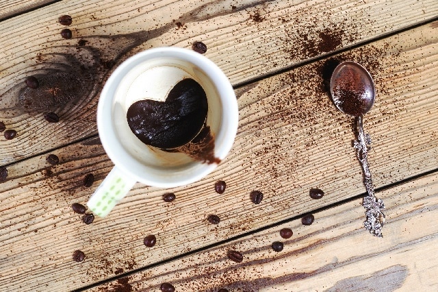 トルコ式コーヒーで占います トルコ式コーヒー占いは１４世紀より受け継がれた占い方法です。 イメージ1