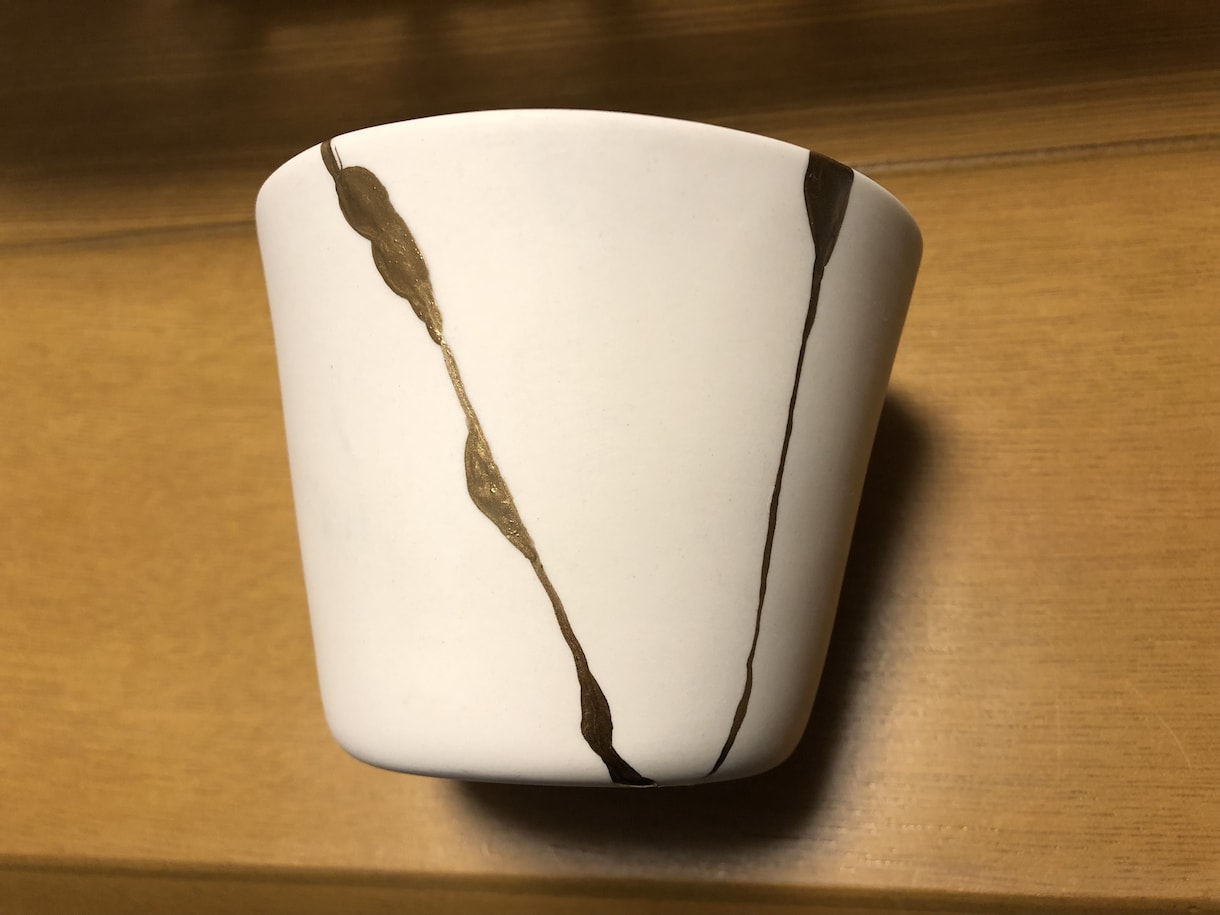 金継ぎで陶器の欠け・ヒビ・割れのお直しをします 思い出の器をまた日常で使える喜びを！ イメージ4