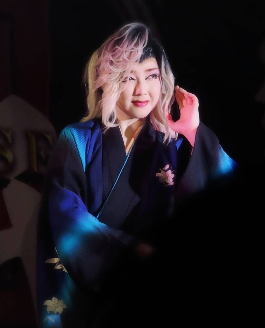 大衆演劇の舞踊をお届けします 大衆演劇をもっと近くに！個人宅様もご相談ください。 イメージ7