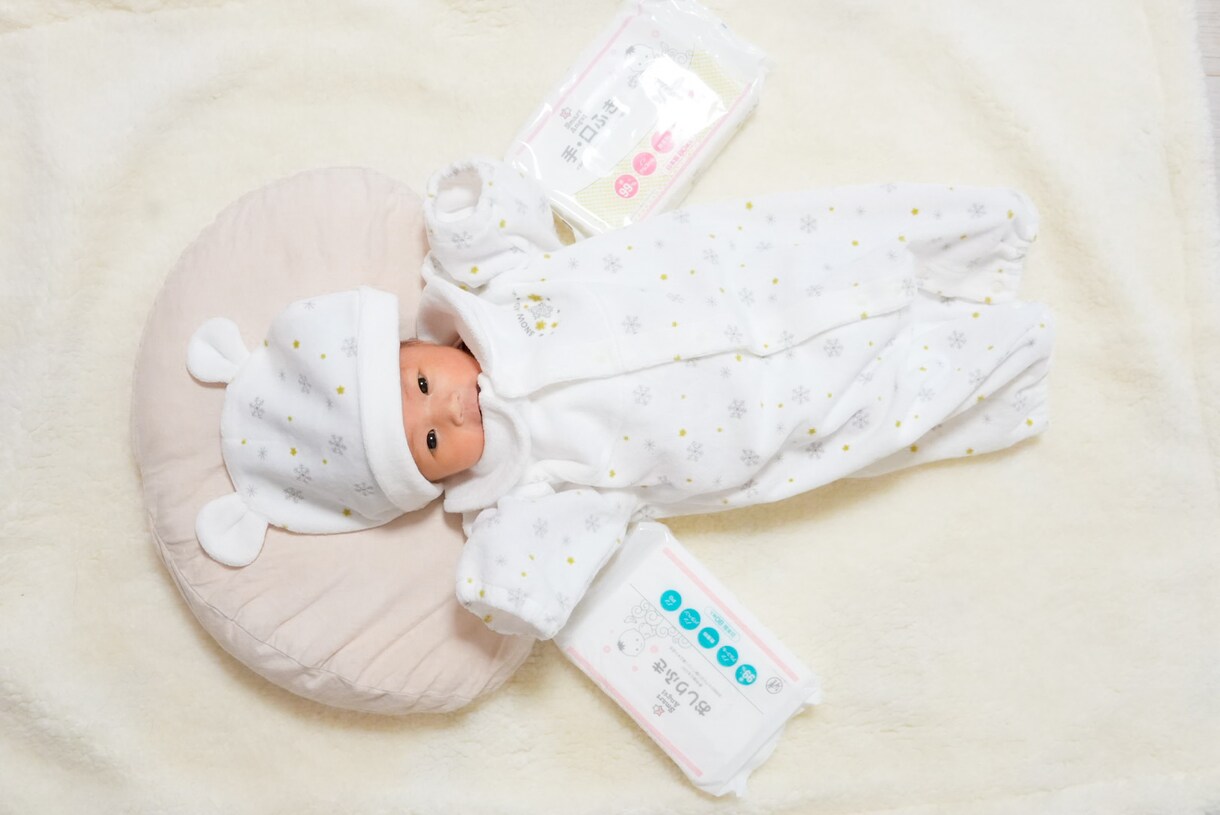 赤ちゃんモデルありの商品撮影代行します ボケ感強め◇エモ可愛い◇雰囲気写真が得意です イメージ1