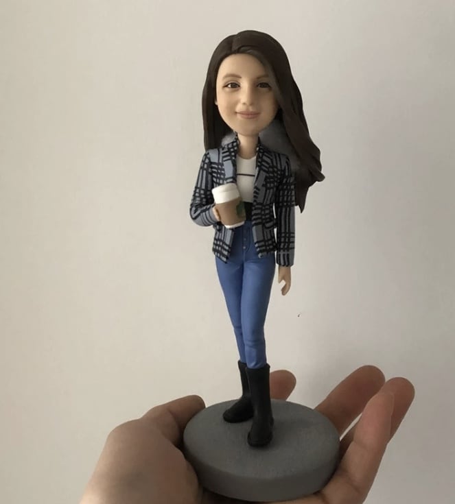 貴方だけの特別な想い出や記念をフィギュア制作します 写真やイラストからオリジナルのフィギュアを制作致します。 イメージ2