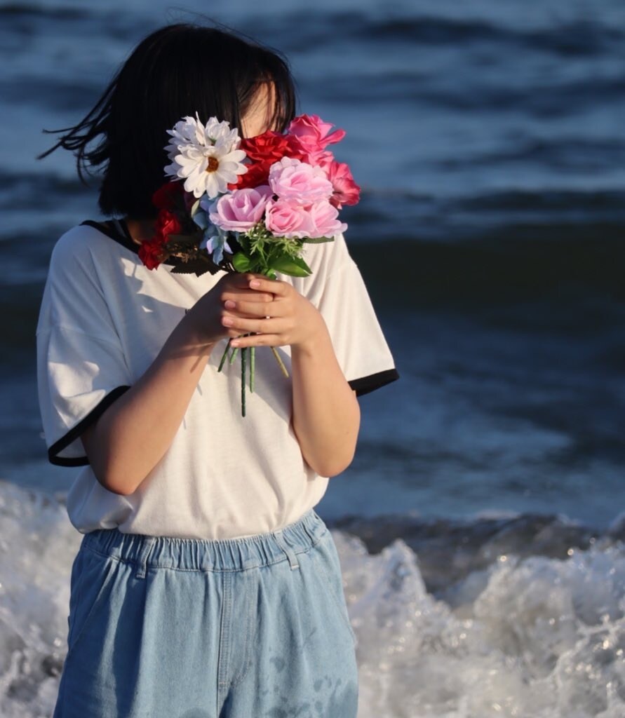 SNSで人の印象に残る写真に仕上げます 10代〜30代でSNSで有名になりたい方向け! イメージ1