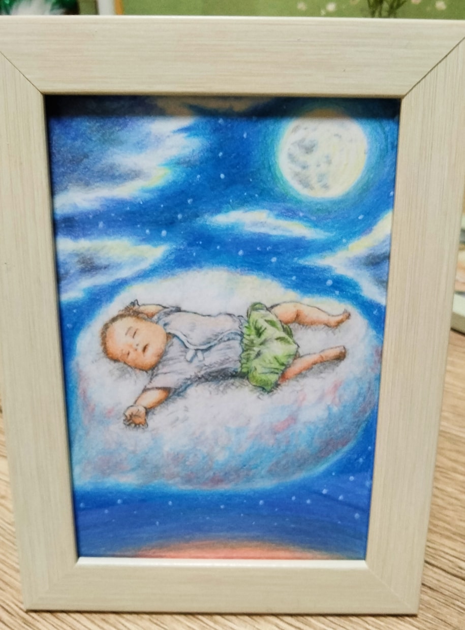 月と雲の幻想色鉛筆アート描きます 見る度に癒される優しい手描きの色鉛筆画です イメージ2