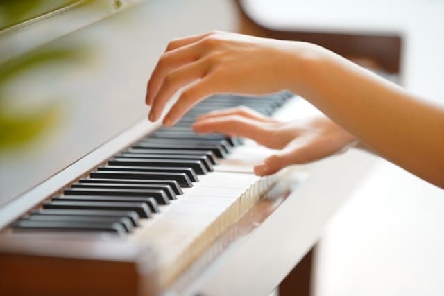 ブランク10年の大人が上達したピアノ練習法教えます 指が回らない、疲れる、読譜が遅い…悩みを解決するヒント イメージ1