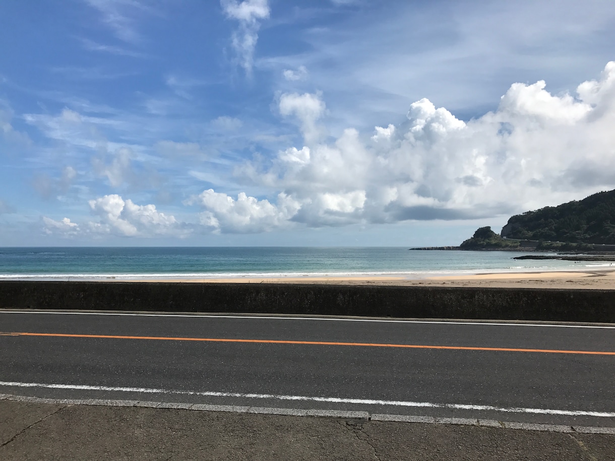 教室で地味な高校生の僕が割と真面目に、あなたの悩み聞いちゃいます。 イメージ1