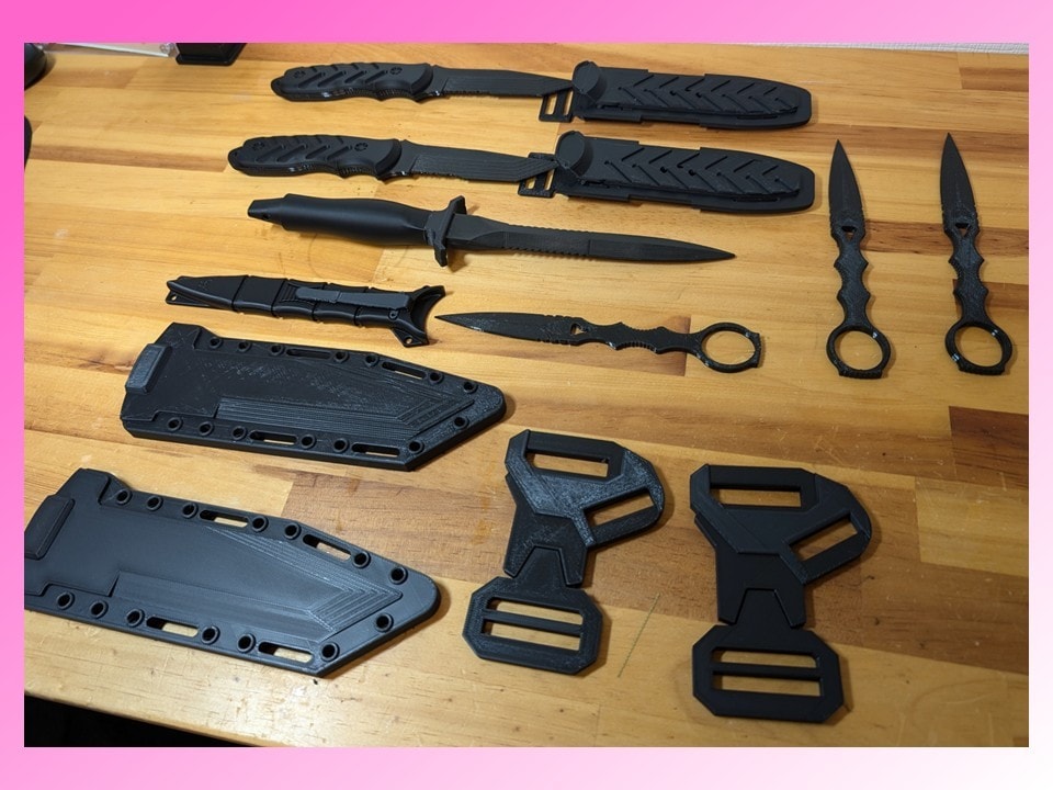 コスプレグッツを画像から作成致します イベント等で使用するコスプレグッツを画像から製作致します!! イメージ8