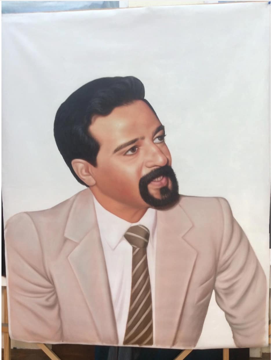 中国深圳大芬絵画村の画家に肖像画描いてもらいます 〜「世界で一番ゴッホを描いた男」たちが書くあなたの肖像画〜 イメージ5