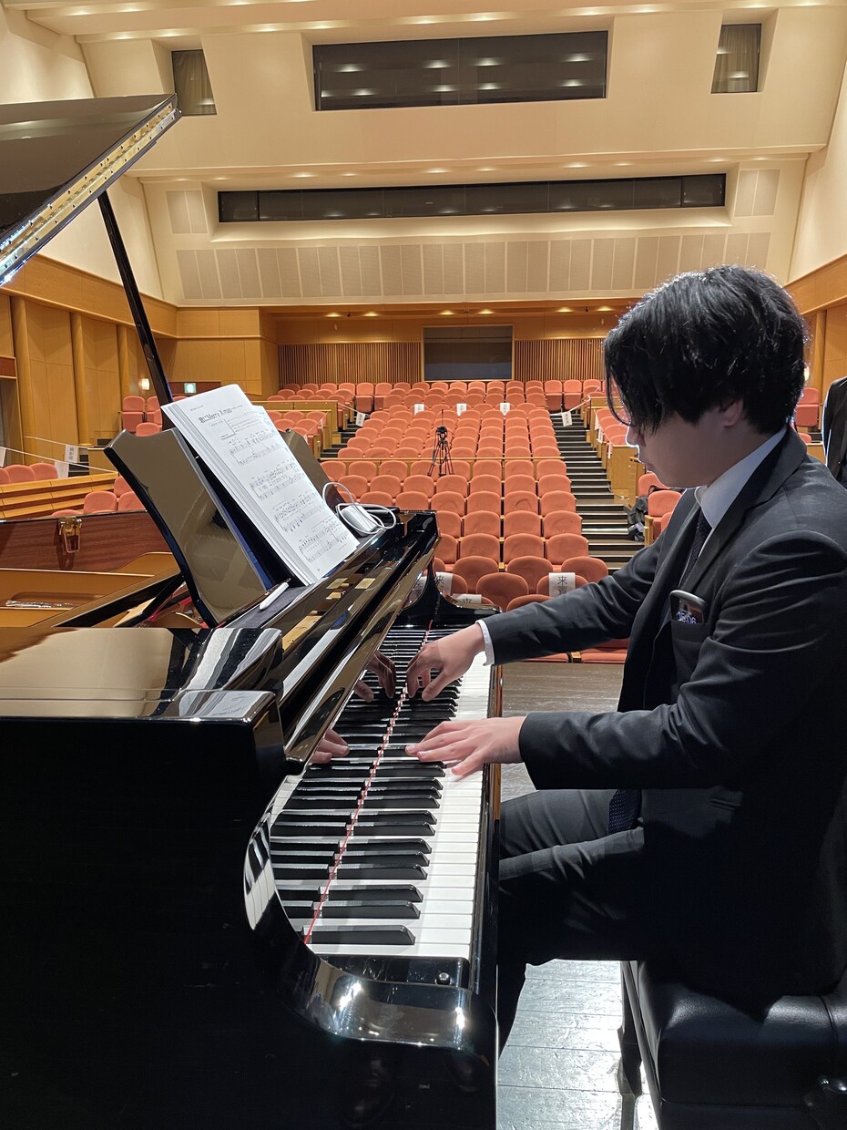 大人ピアノ初心者専門のピアノレッスンを提供します 「憧れの曲を楽しく弾ける」ピアノオンラインレッスン イメージ1