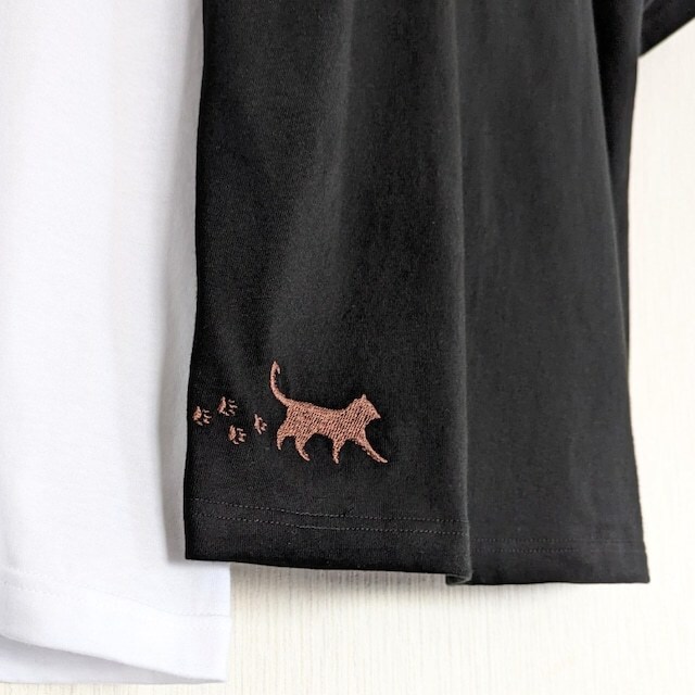 愛猫の名前お入れします 世界に1枚だけの愛猫のTシャツを作りませんか？ イメージ4