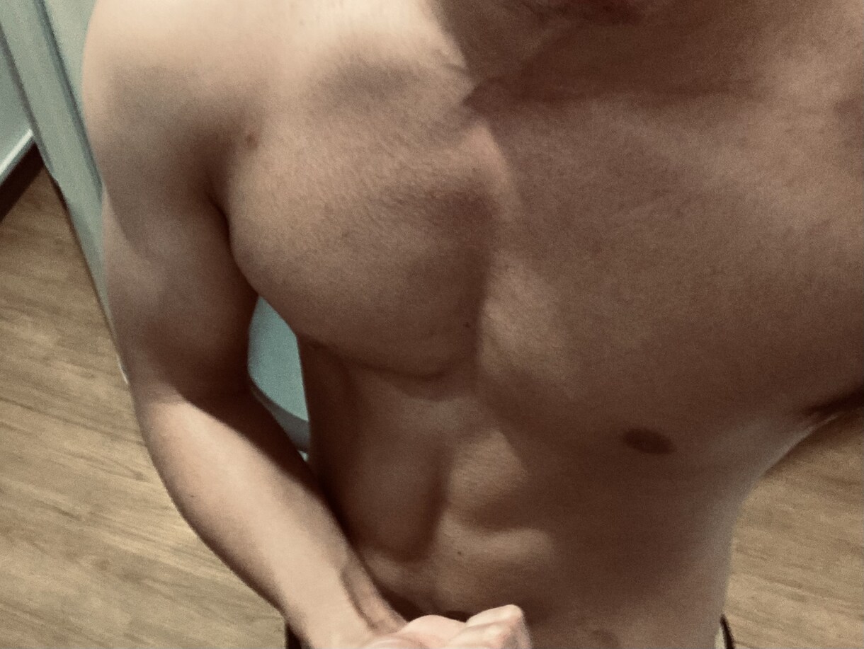 現役トレーナーが筋トレ！ダイエットの相談のります 筋トレのおすすめのやり方や食事、メンタル面の相談も乗ります。 イメージ1