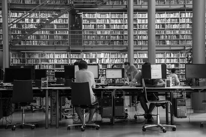文章を英語と日本語翻訳します どんな文章でも出来るだけ早く翻訳します！ イメージ1